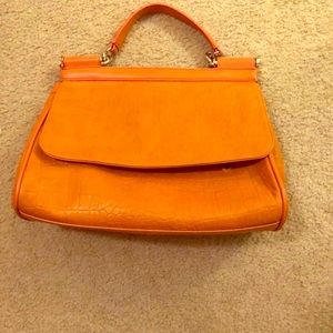 Orange purse 🍊